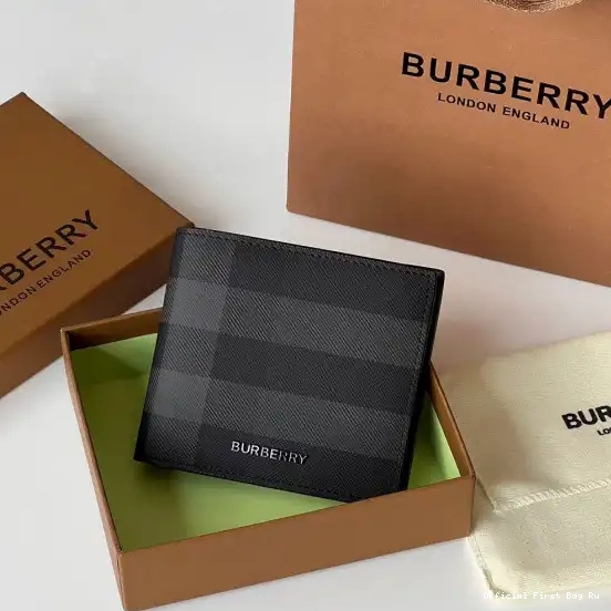 Official First Bag Ru BURBERRY WALLET 0520